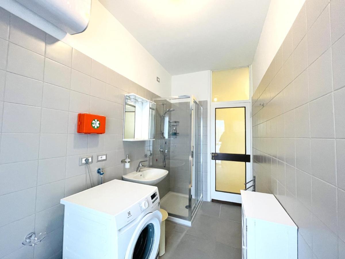 Accomodo Mib27 Bivano Centrale Villa Milano Exteriör bild